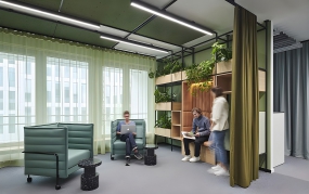 总部办公楼室内装修风格图