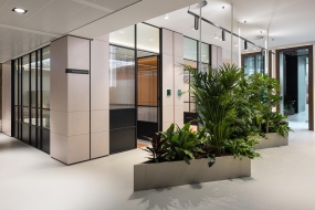 豪华办公室装修实景效果