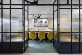 轻装修风办公设计图