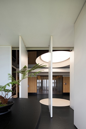 环保公司办公大楼设计装修图