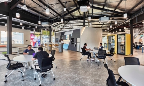 总部大楼办公设计装修图