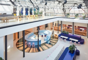 现在国外公司流行办公室设计效果图