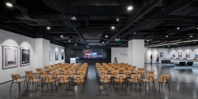 年轻化办公室设计装修效果