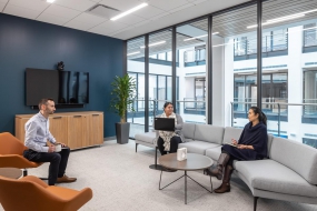 以圆为主题办公室设计装修实景