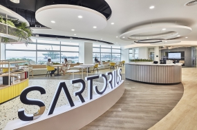 现代化办公室设计装修实景图