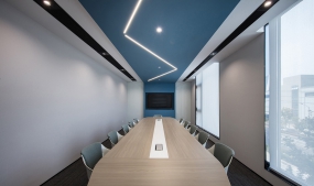 异性办公空间设计装修图