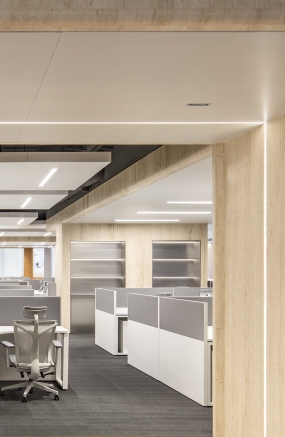 化妆品办公空间设计装修效果