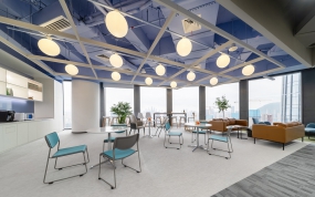 原木色办公设计装修方案