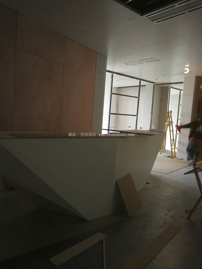 在建工地案例图片