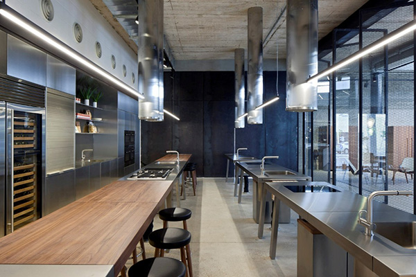 <a href=/pictrue/zt target=_blank class=infotextkey>展厅装修效果图</a>片